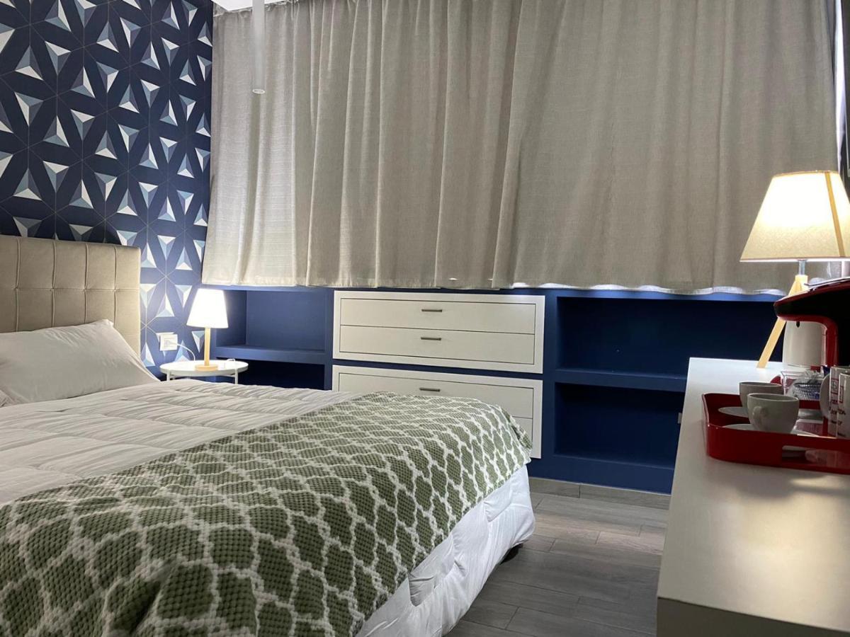 2B Fifteen Floor Suite Napoli Exteriör bild