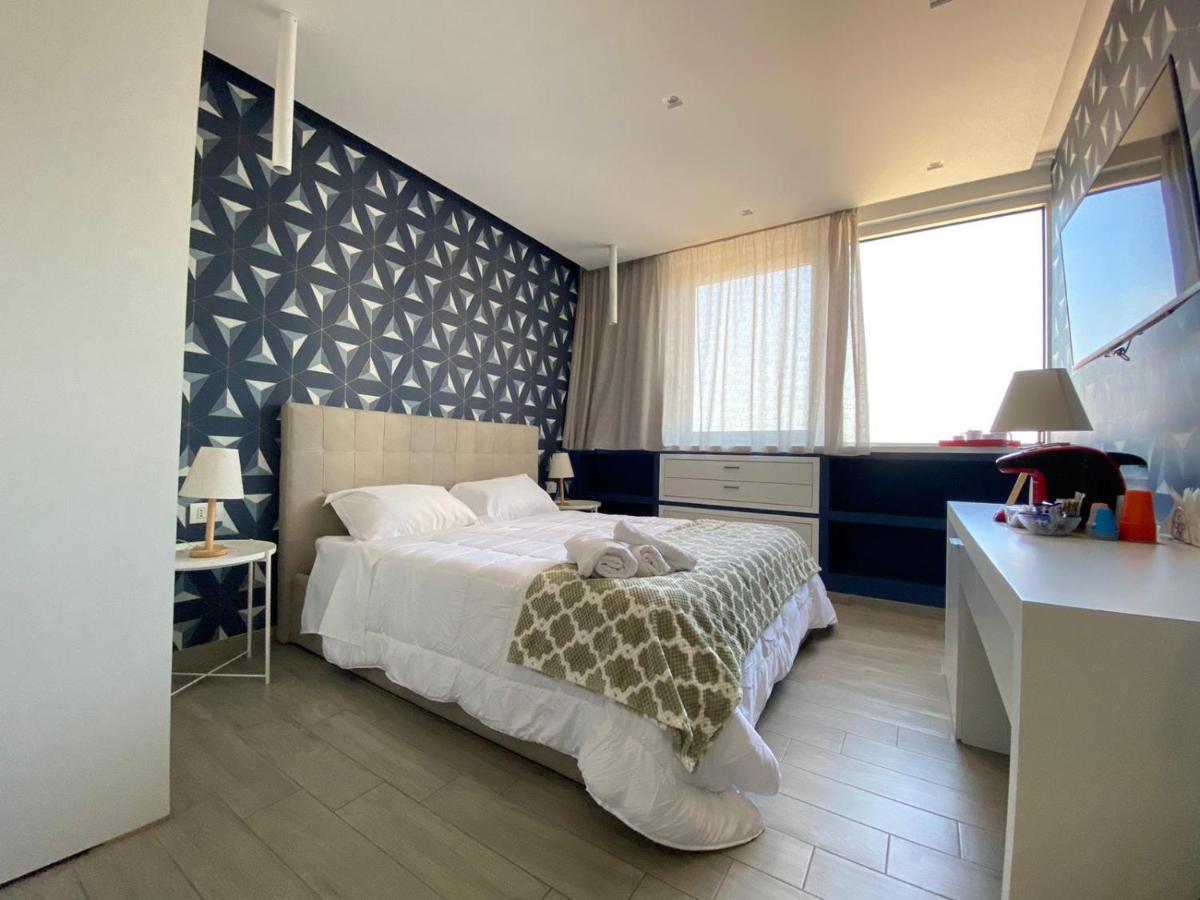 2B Fifteen Floor Suite Napoli Exteriör bild
